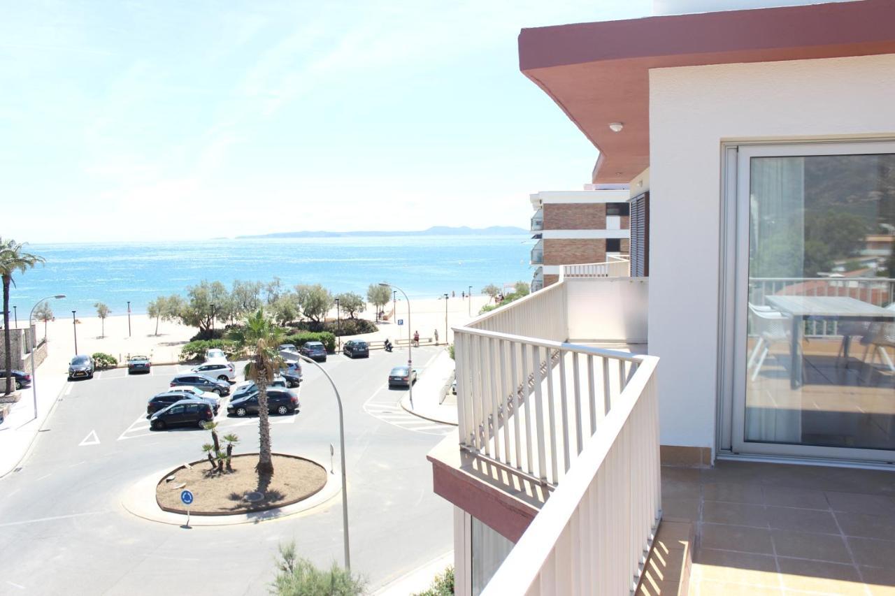 Beautiful Loft, Huge Sunny Terrace, View Over The Beach And Sea Ρόζες Εξωτερικό φωτογραφία