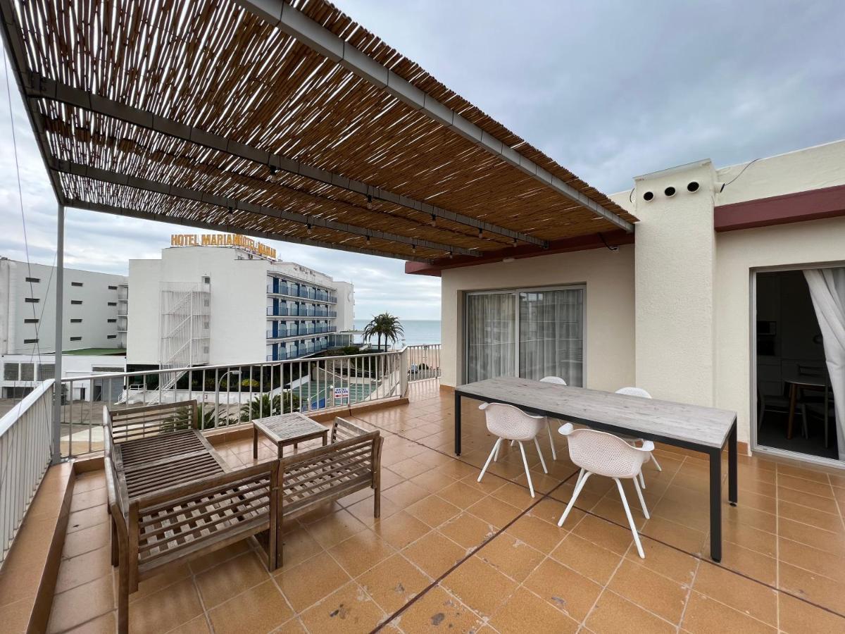 Beautiful Loft, Huge Sunny Terrace, View Over The Beach And Sea Ρόζες Εξωτερικό φωτογραφία